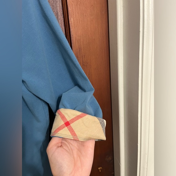 Burberry Womens Shirt - Picture 3 of 6